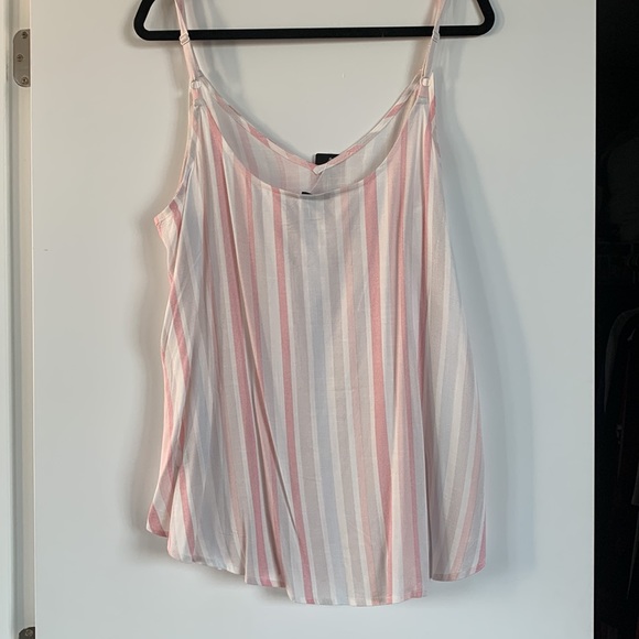 Torrid Ava Multi Stripe Linen Tank NWT - Picture 3 of 7